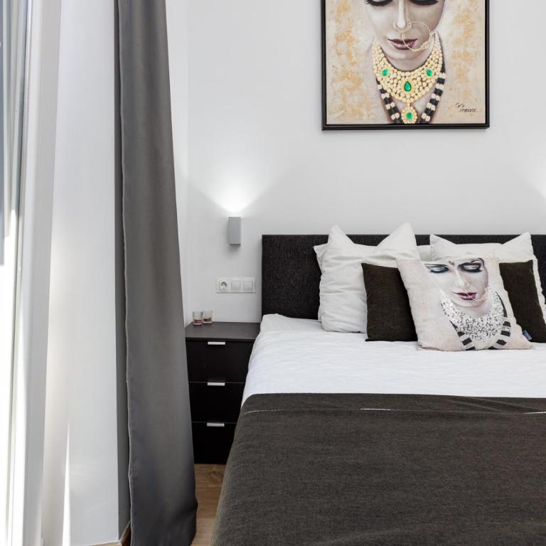 Pinzon Studios & Penthouse - Apartment - 4