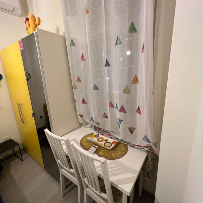 New Verona Business and Fun camere&monolocali GB Rossi friendly - Camera Matrimoniale - 9