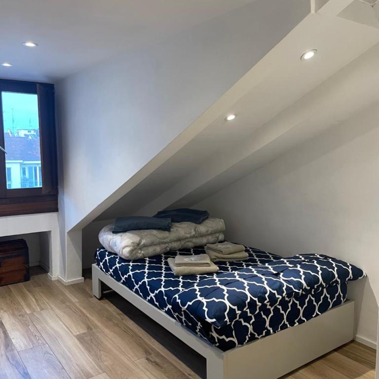 MANSARDA GALLIARI (V50) - One-Bedroom Apartment - 3