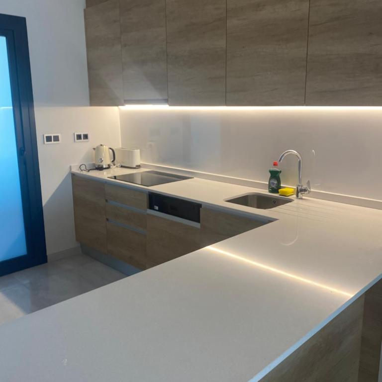 Sunset Waves 15 - Two-Bedroom Apartment - 10