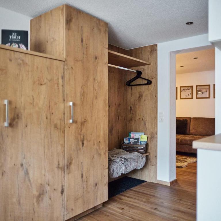 Alpenblühn Appartements Tschagguns - Apartment with Shower and terrace - 19