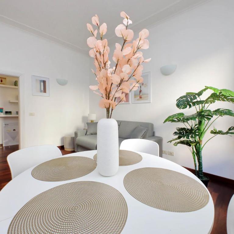 Domus Lou Luxury Apartment in Trastevere Roma - Appartamento con 1 Camera da Letto - 12