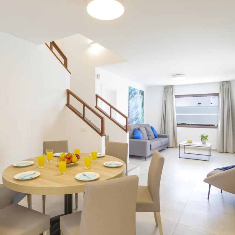 Villa Lana by Villa Plus - Villa - 6
