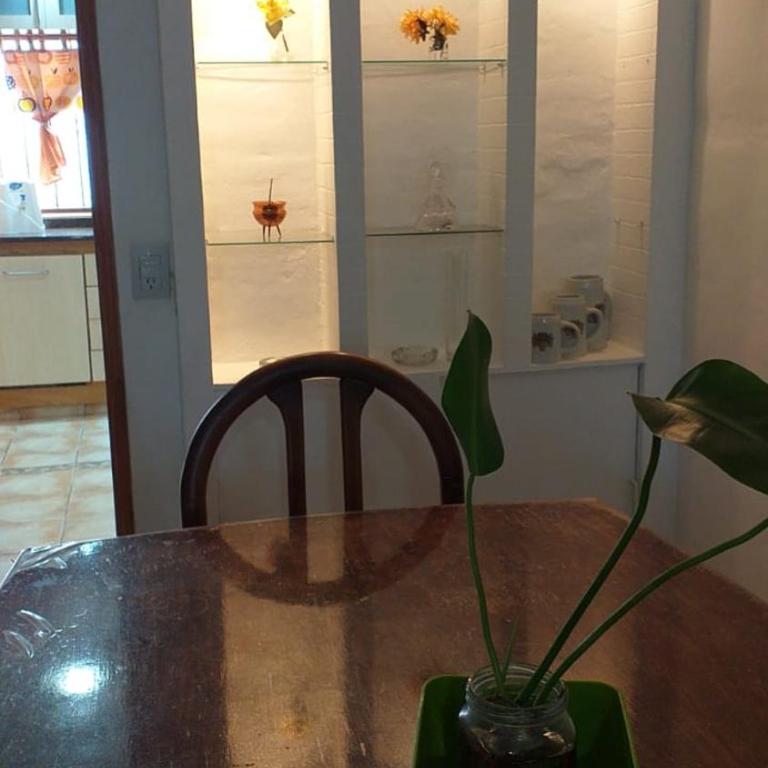 A 4 cuadras del ORFEO Alto verde 2 dormitorios - Casa Unifamiliar de 2 dormitorios - 12