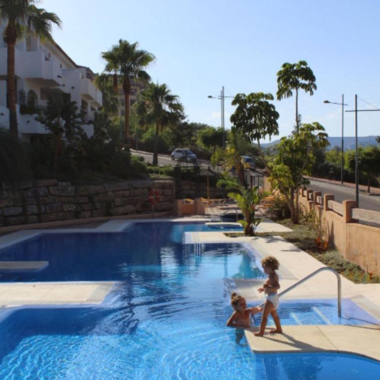 2114-Apt with nice terrace with pool view - Apartamento de 2 dormitorios - 23