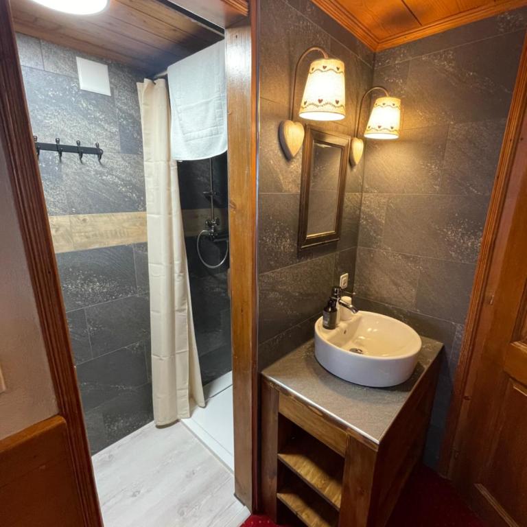 Family B&B Le Vieux Chalet - Doppelzimmer mit eigenem Bad - 18