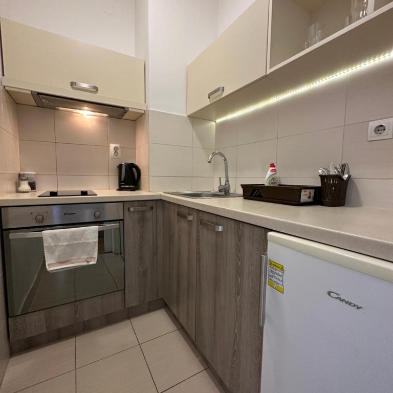 Nevena Belville Apartments - One-Bedroom Apartment - Jurija Gagarina 14D - 14