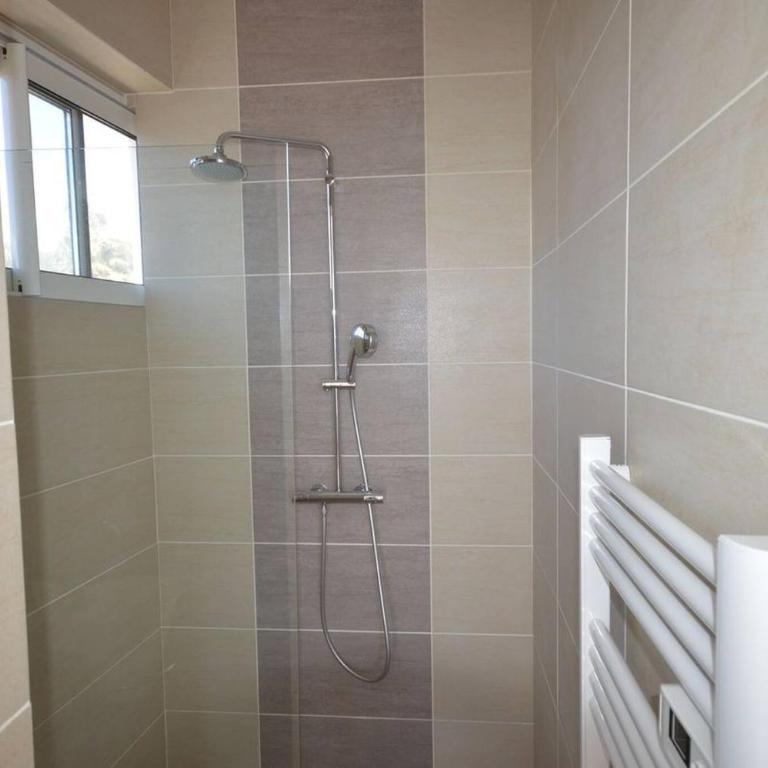 Brand New Three Bedroom Apartment with Sea views - Appartement - 17