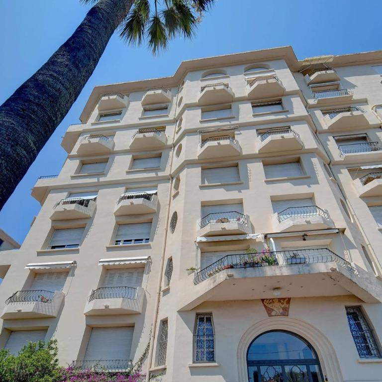 Brand New Three Bedroom Apartment with Sea views - Appartement - 36