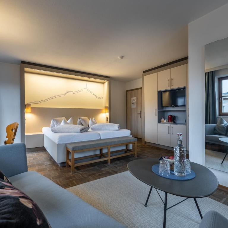Hotel Wirtshaus Post - Deluxe Doppelzimmer - 9