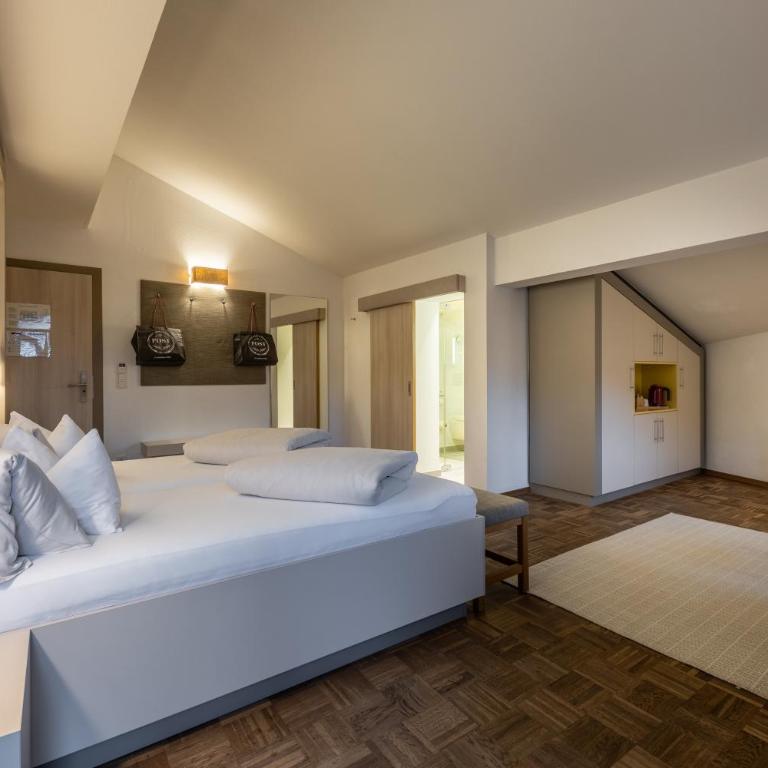 Hotel Wirtshaus Post - Deluxe Doppelzimmer - 8