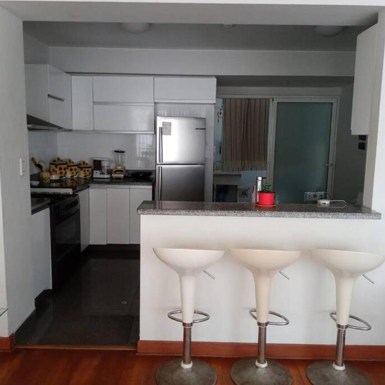 Lindo apartamento muy bien y cómodo - Three-Bedroom Apartment - 8