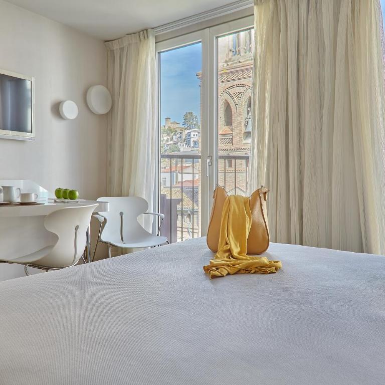 Hotel Maciá Granada Five Senses Rooms & Suites - Two Connecting Double Rooms - 1