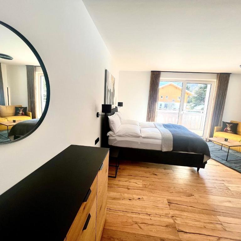 Auhof - Apartments Bad Gastein - Familienzimmer mit Bergblick - 11