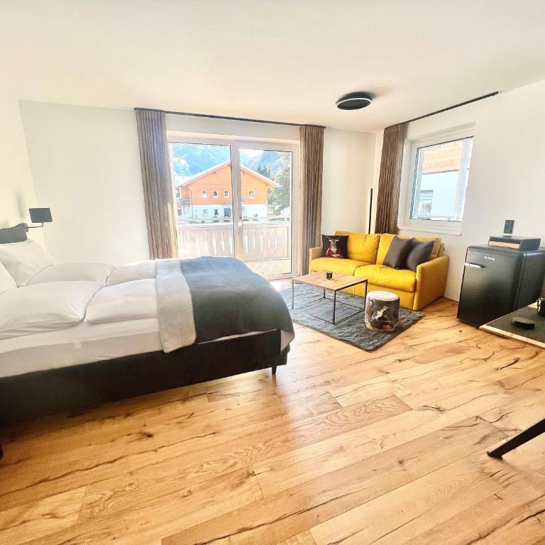 Auhof - Apartments Bad Gastein - Familienzimmer mit Bergblick - 13
