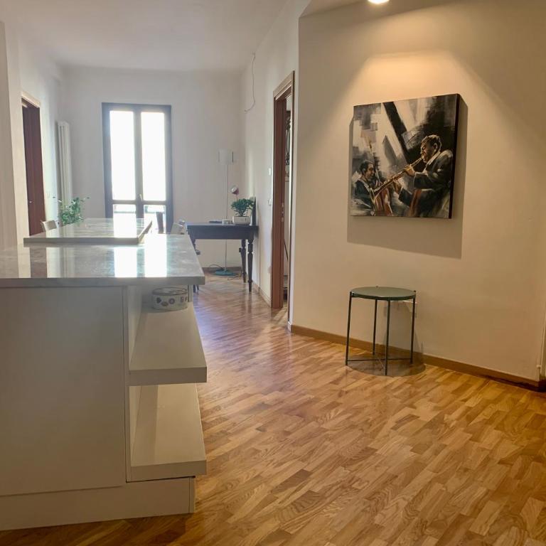 Loft del Pratello - Apartment with Balcony - 37
