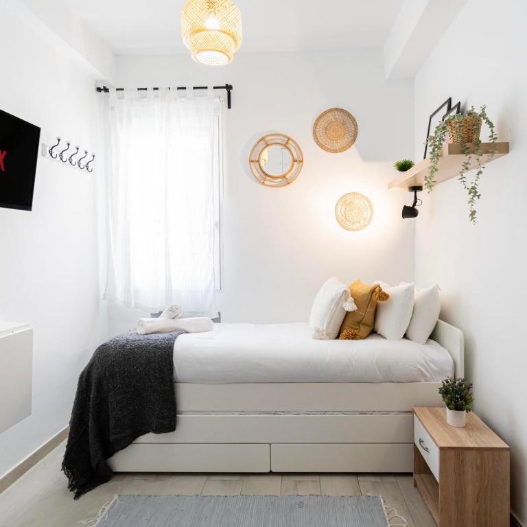 Estudio con encanto en Fuencarral - One-Bedroom Apartment - 1