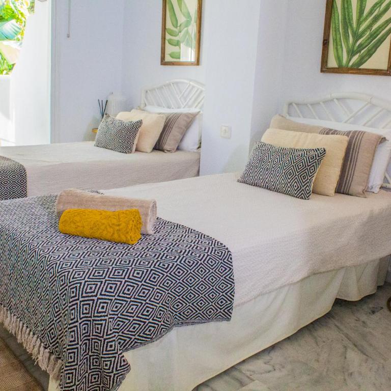 Benalgolf Lovely apartment in Benalmádena with Sea Views, Excellent WIFI connection, private Backyard with BBQ - Apartamento de 2 dormitorios - 14