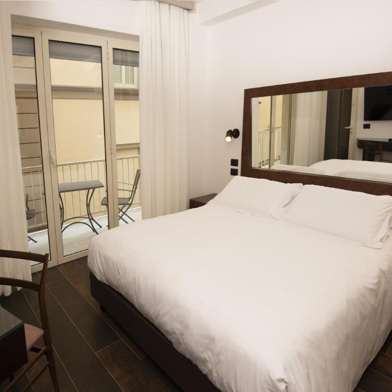 Domus Altana - Deluxe Single Room with Balcony - 4