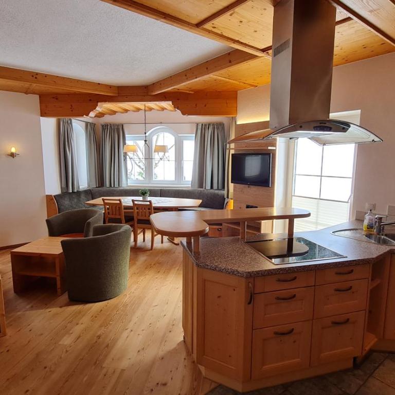 Sport und Familienhotel Klausen - Dependance-Suite mit zwei Schlafzimmern - 8