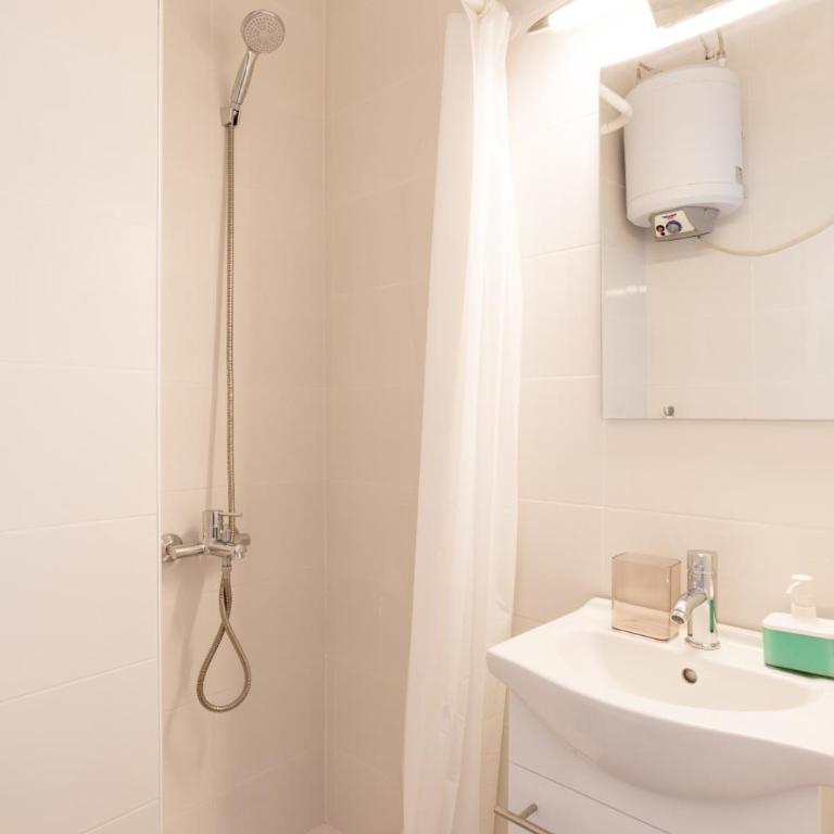 Studio Malagueta beach - One-Bedroom Apartment - 13