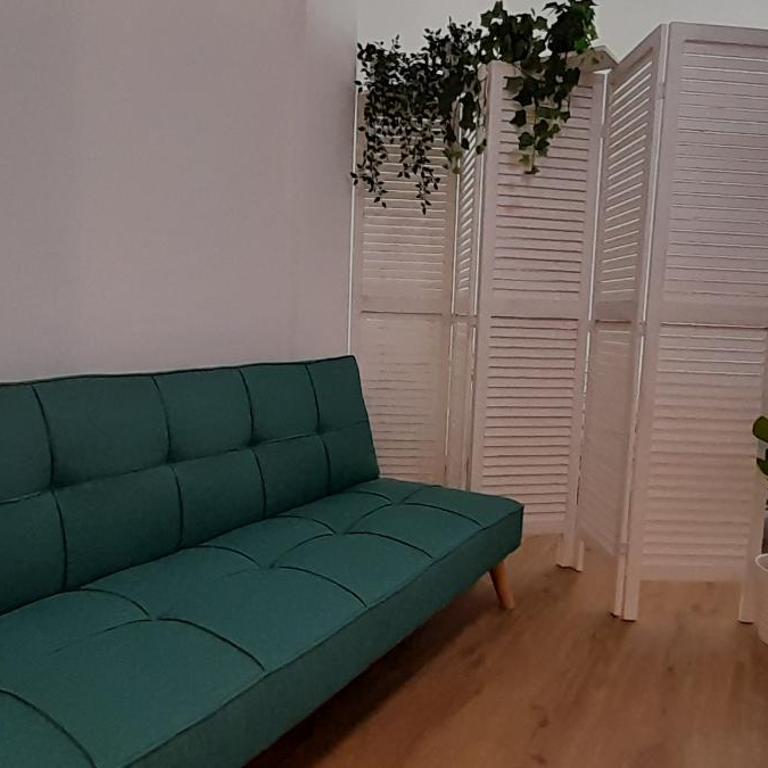 Loft 105 - One-Bedroom Apartment - 11