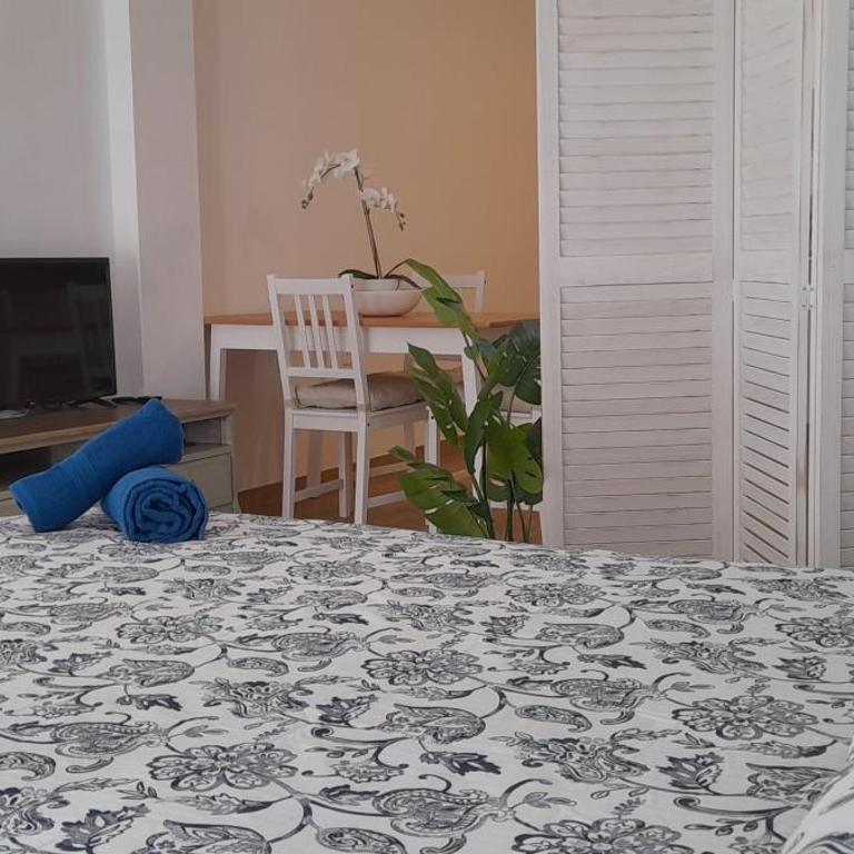 Loft 105 - One-Bedroom Apartment - 30