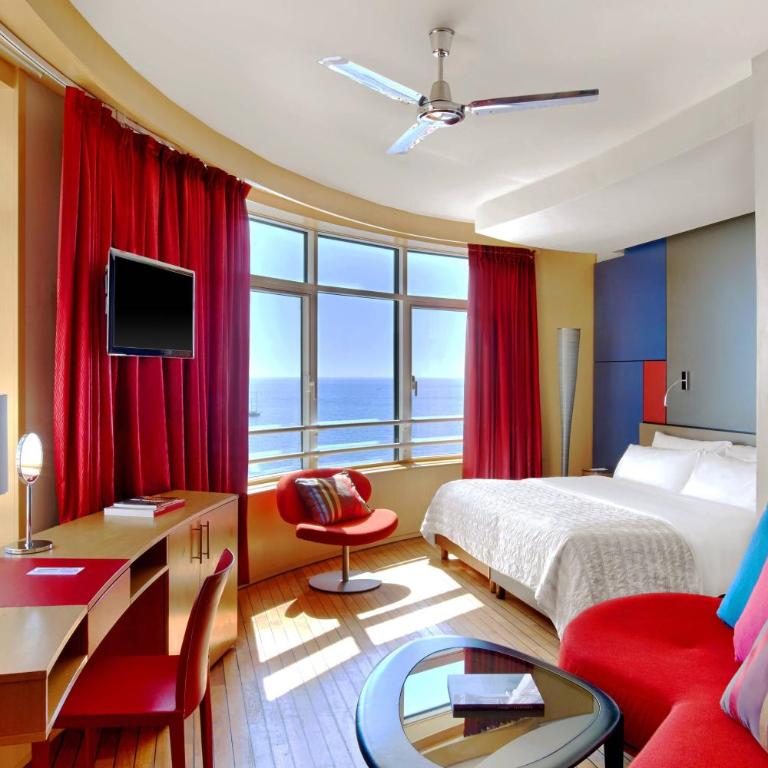 Le Méridien Beach Plaza - Designerzimmer Crystal Towers mit 1 Kingsize-Bett und Meerblick - 3