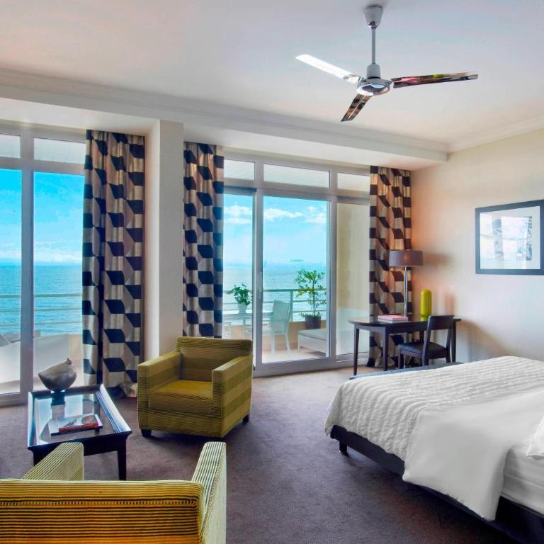 Le Méridien Beach Plaza - Junior Suite mit 1 Kingsize-Bett, Meerblick und Balkon - obere Etage - 3