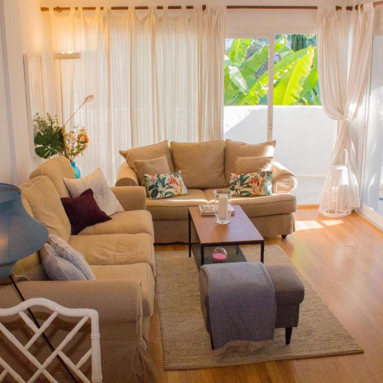 Benalgolf Lovely apartment in Benalmádena with Sea Views, Excellent WIFI connection, private Backyard with BBQ - Apartamento de 2 dormitorios - 32