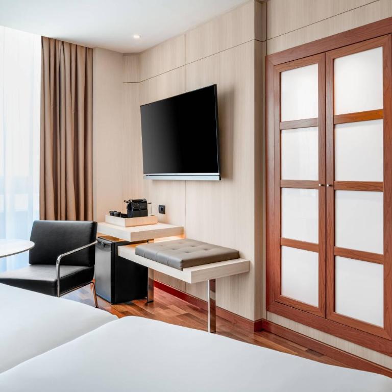 AC Hotel Gran Canaria by Marriott - Habitación con 2 camas individuales y vistas a la planta superior - 2