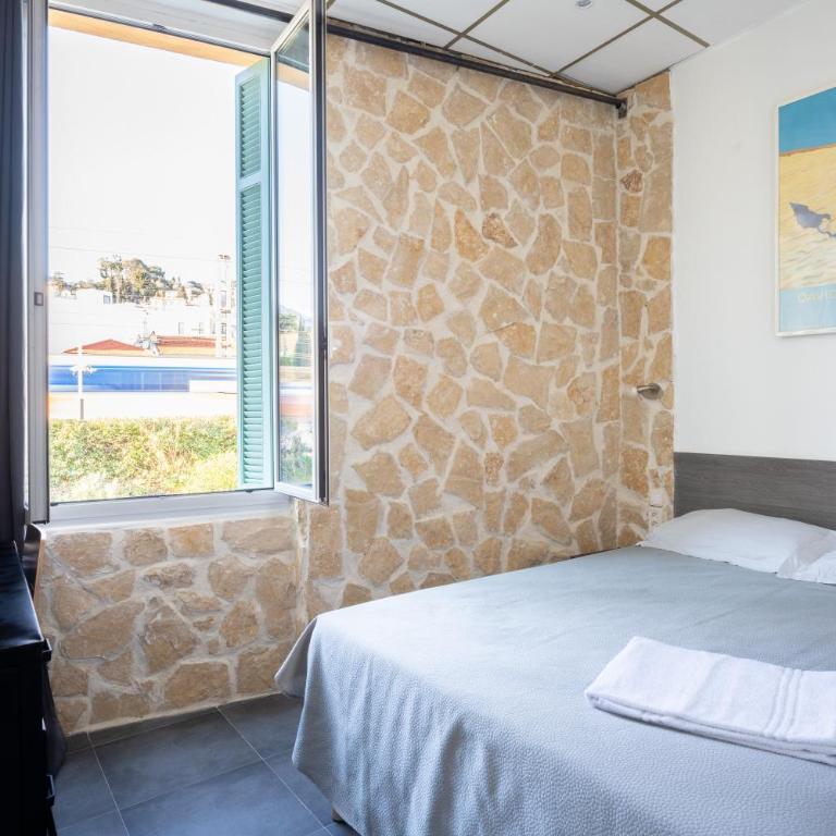 Hotel De Belgique à Menton - Chambre Double - 16