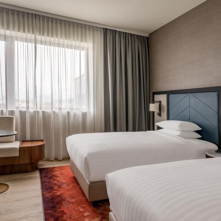 Geneva Marriott Hotel - Chambre Lits Jumeaux Deluxe - 1