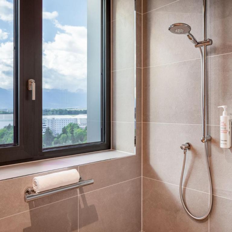 Geneva Marriott Hotel - Suite Familiale - 3