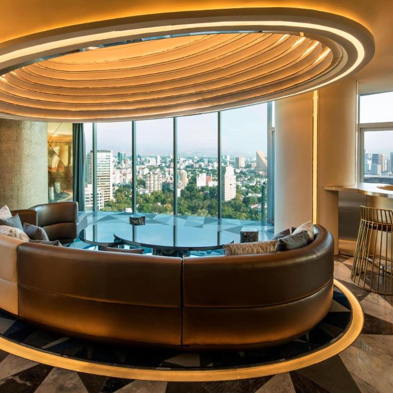 W Mexico City - Habitación Penthouse con cama extragrande y vistas a la ciudad desde el balcón - Planta superior - 9