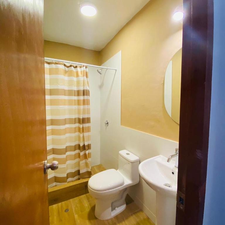 Flying Dog Hostel Cusco - Classic Twin Room with Private Bathroom - 2