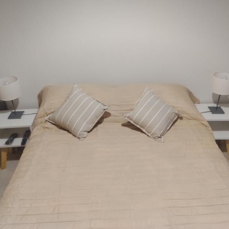 Jujuy 303 - Apartamento con ducha - 2