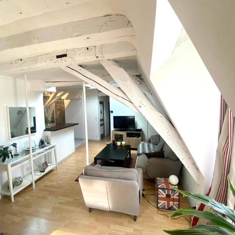 TOURS quartier halles 70m2 - One-Bedroom Apartment - 4