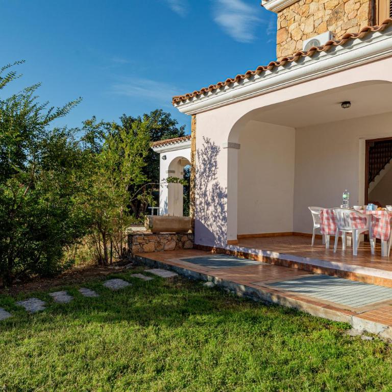 Appartamento sette posti vicino al centro di San Teodoro - Appartamento su 2 Livelli - 3