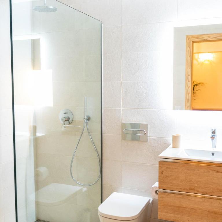 KALIMA APARTMENT - Two-Bedroom Apartment - 4