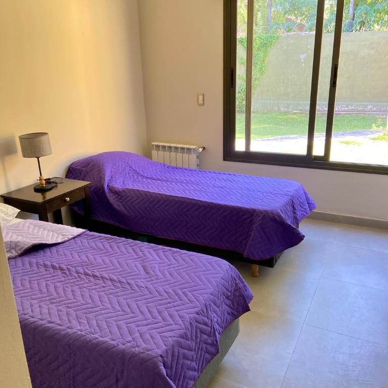 ENCANTO DE CHACRAS- Moderna-A metros de la plaza - Casa de 3 dormitorios - 41