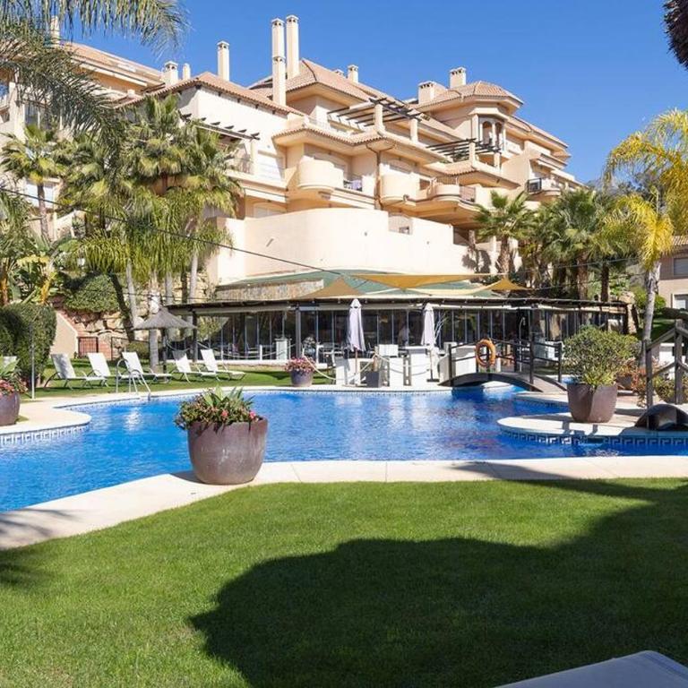 Stunning 2 Bedroom Apartment in Aloha Hill Club - Apartamento de 2 dormitorios - 49