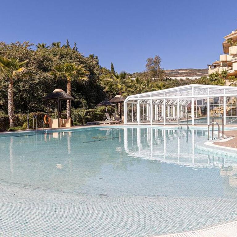 Stunning 2 Bedroom Apartment in Aloha Hill Club - Apartamento de 2 dormitorios - 43