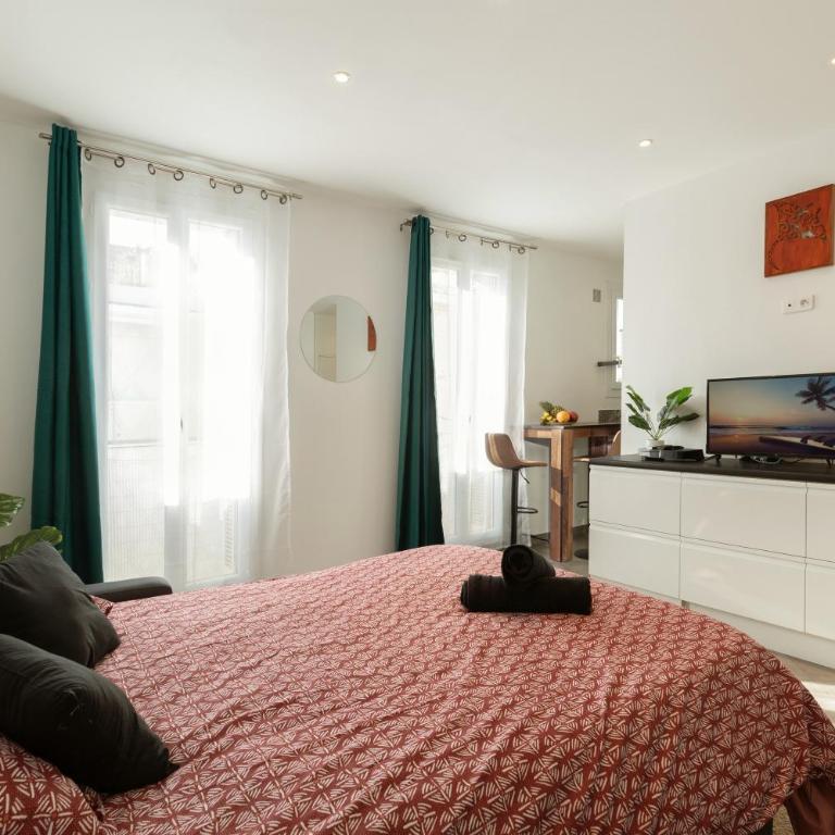 Sweet Aloha - Le Mourillon -Host - One-Bedroom Apartment - 16