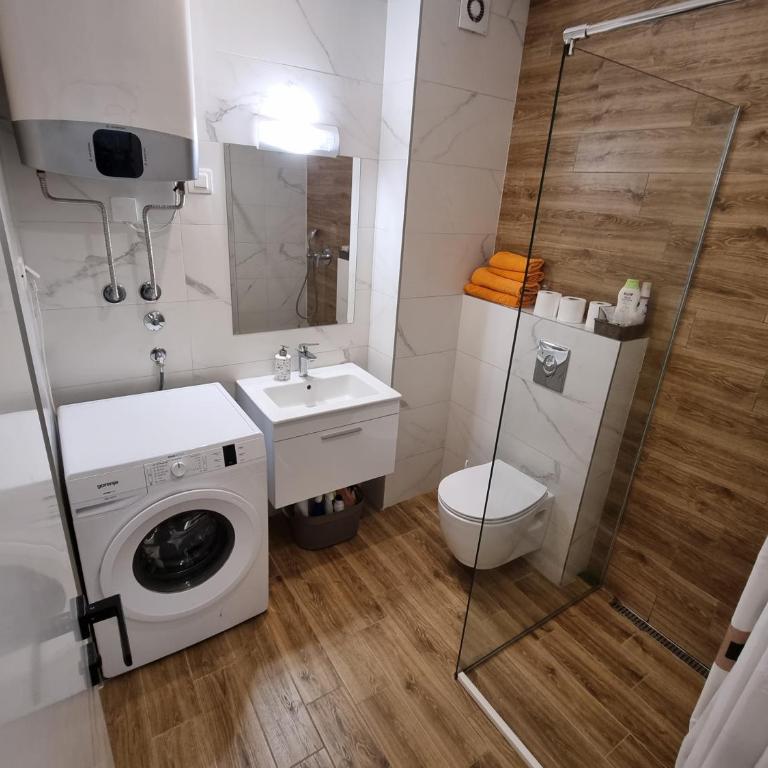 Stan na dan Podgorica - Apartman sa Pogledom na Planinu - 7