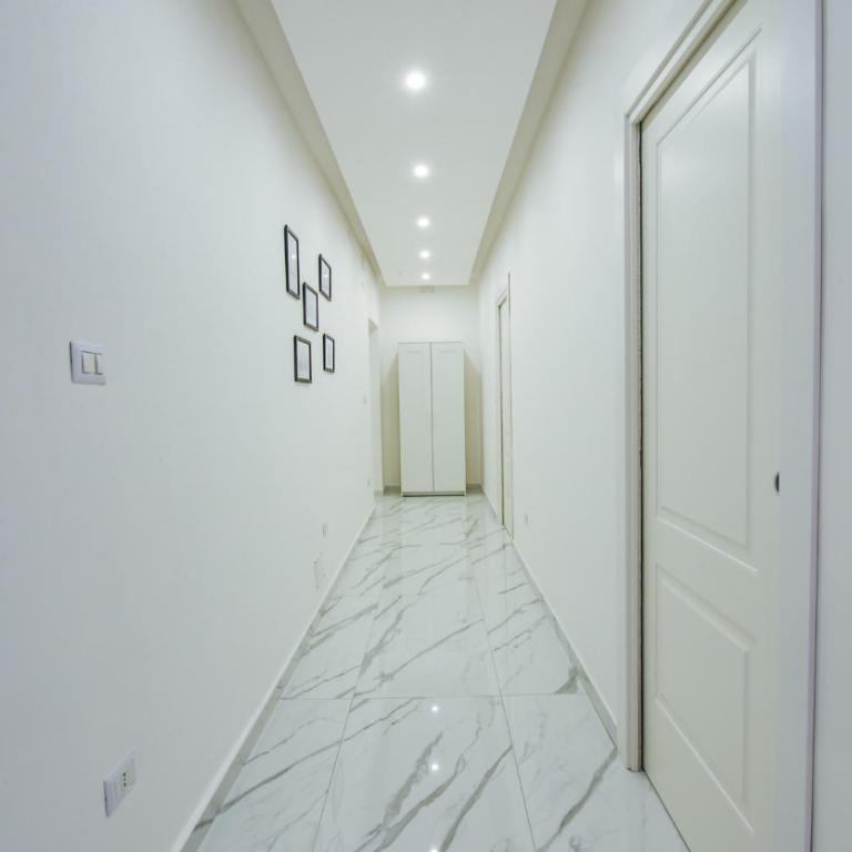 ROSAROLL 57 - Appartamento con 2 Camere da Letto - 9