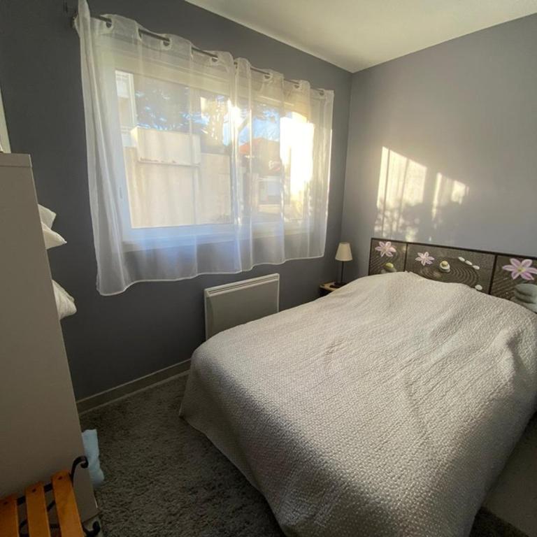 Appartement en rez-de-jardin à 100m de la plage avec terrasse et parking - FR-1-413-107 - Apartamento - 9