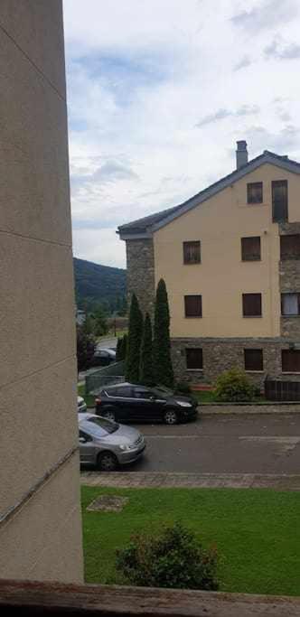 Acogedor apartamento en el Pirineo aragonés. - Apartment - 2