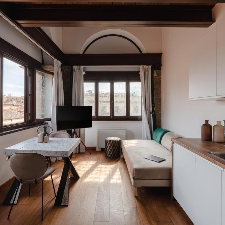 Torre Capranica - Suite con Vista Città - 1