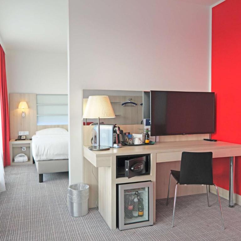Park Inn by Radisson Linz - Junior Suite - 2